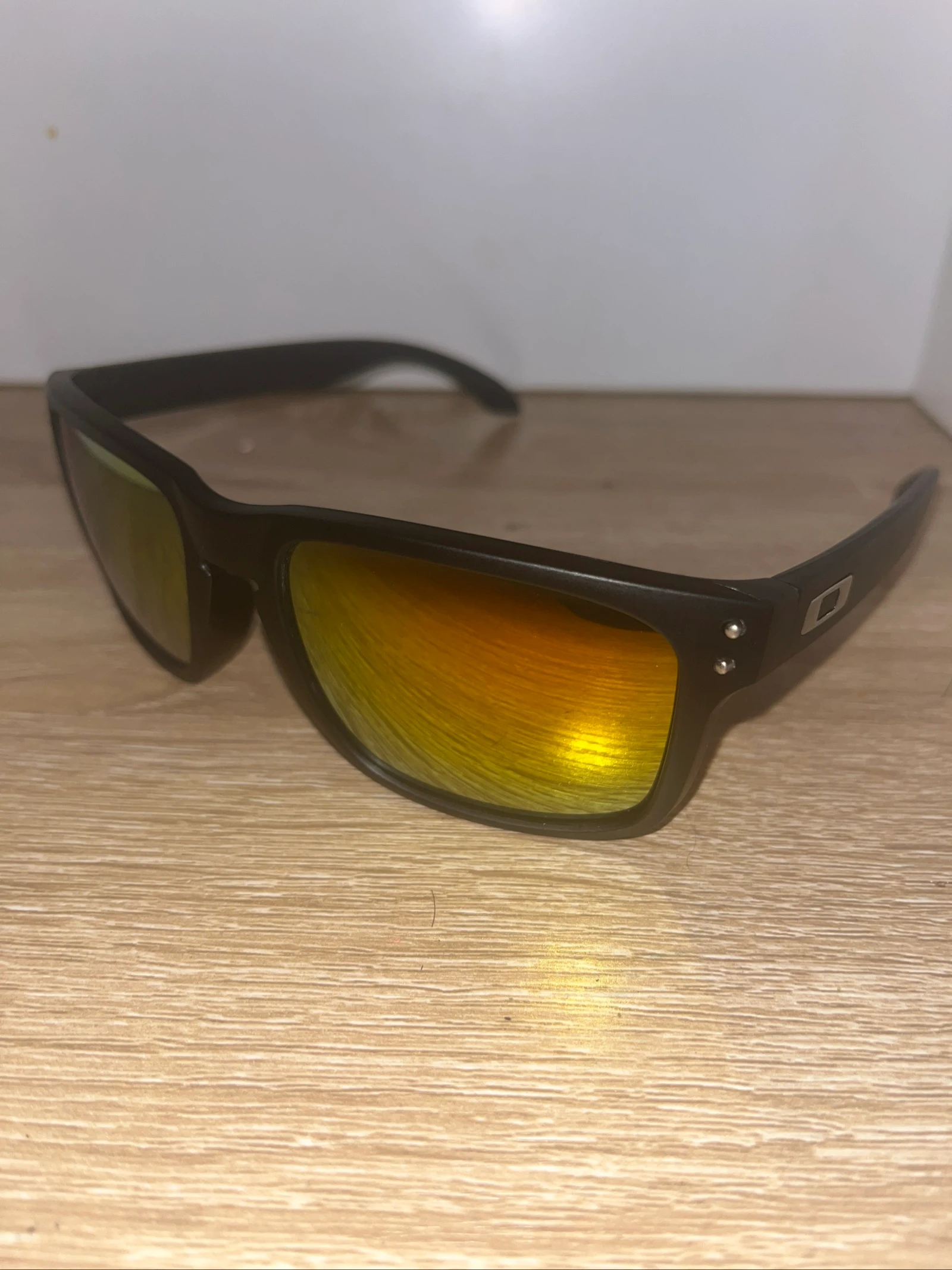 Oakleyy Holbrook Noir verres orange